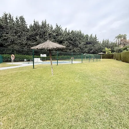 Apartmán 2 Bed Garden Benavista Direct Pool Access Walk To Golf, Tennis & Amenities Estepona